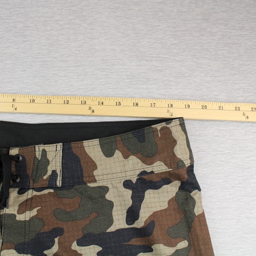 Burnside Board Shorts Mens 38 Green Camouflage Dobby 8.5" Polyester Stretch NEW - Picture 6 of 8